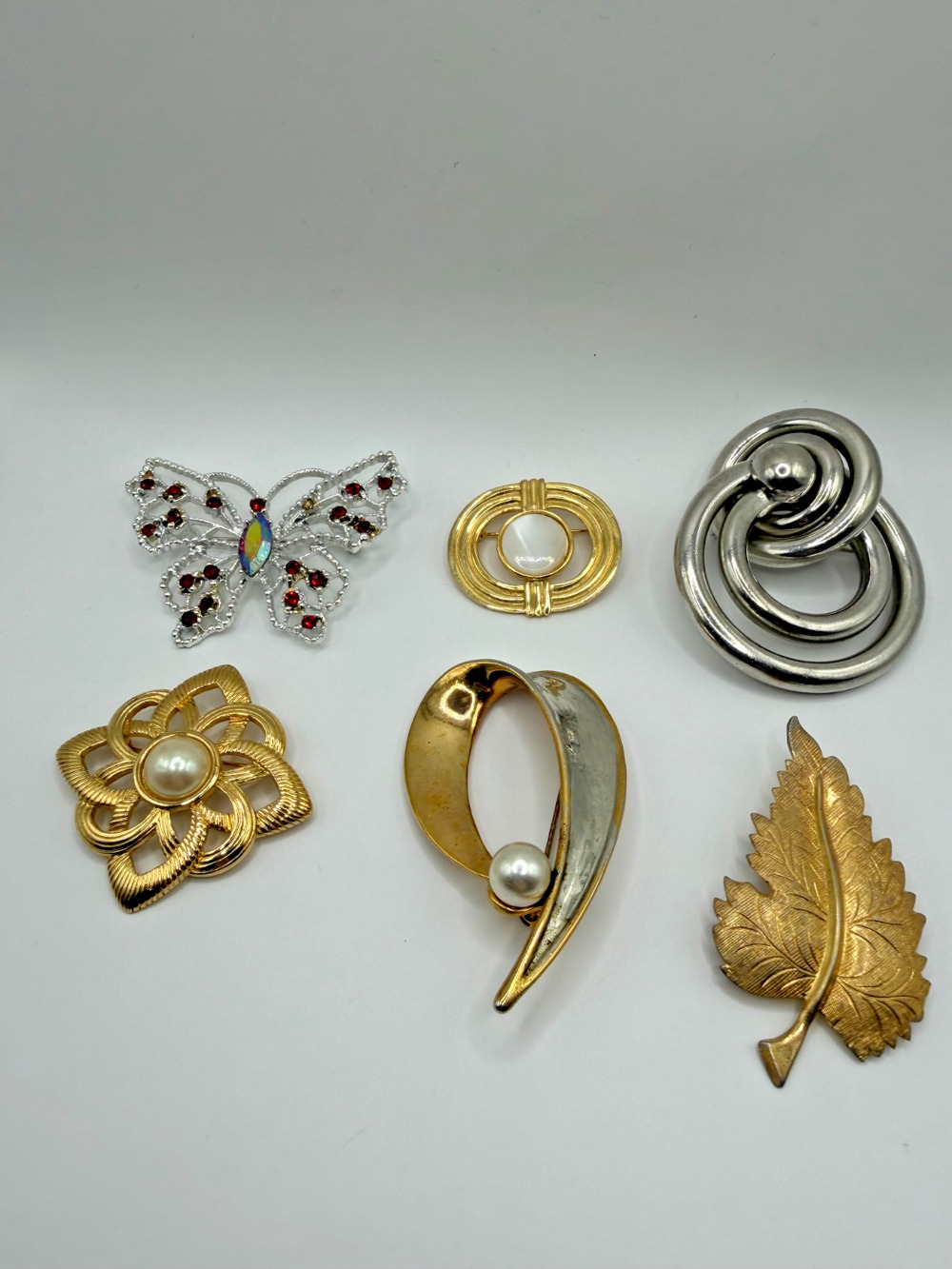 Vintage Brooches (6)
